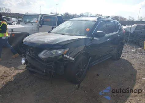 2018 Nissan Rogue Sv z USA, uszkodzony, nr VIN 5N1AT2MT4JC780317